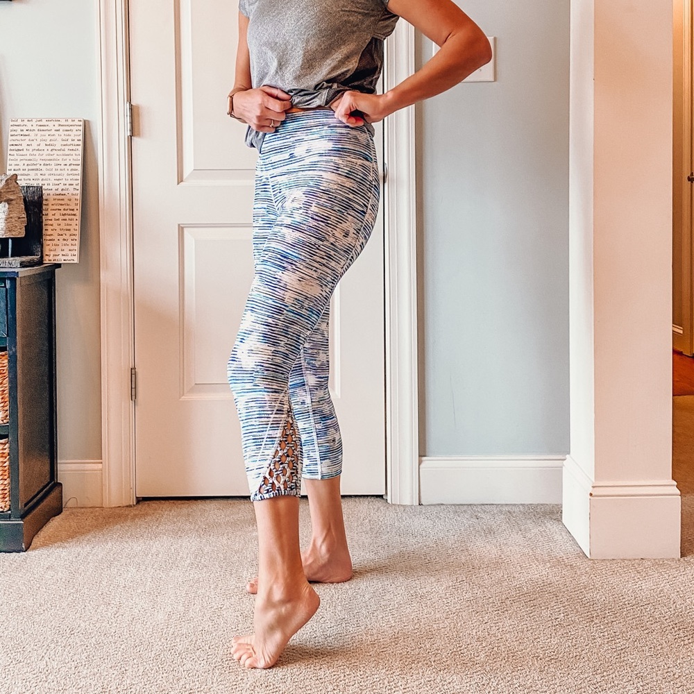 Lululemon lattice crop legging